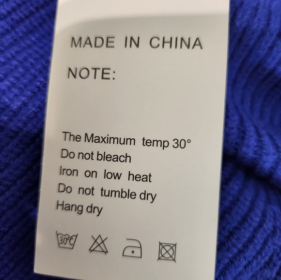 NWT Feiersi Boutique Clothing - Picture 8 of 9